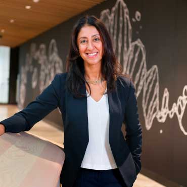 Dr. Sharmila Anandasabapathy, Dean of the Faculty of Medicine and Vice-President of Health