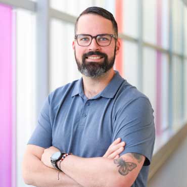 Scott Ramsay, a PhD student in the school of nursing